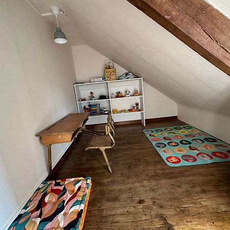 Chez Tante Muguette Proche Dinan Leilighet Le Hingle Eksteriør bilde